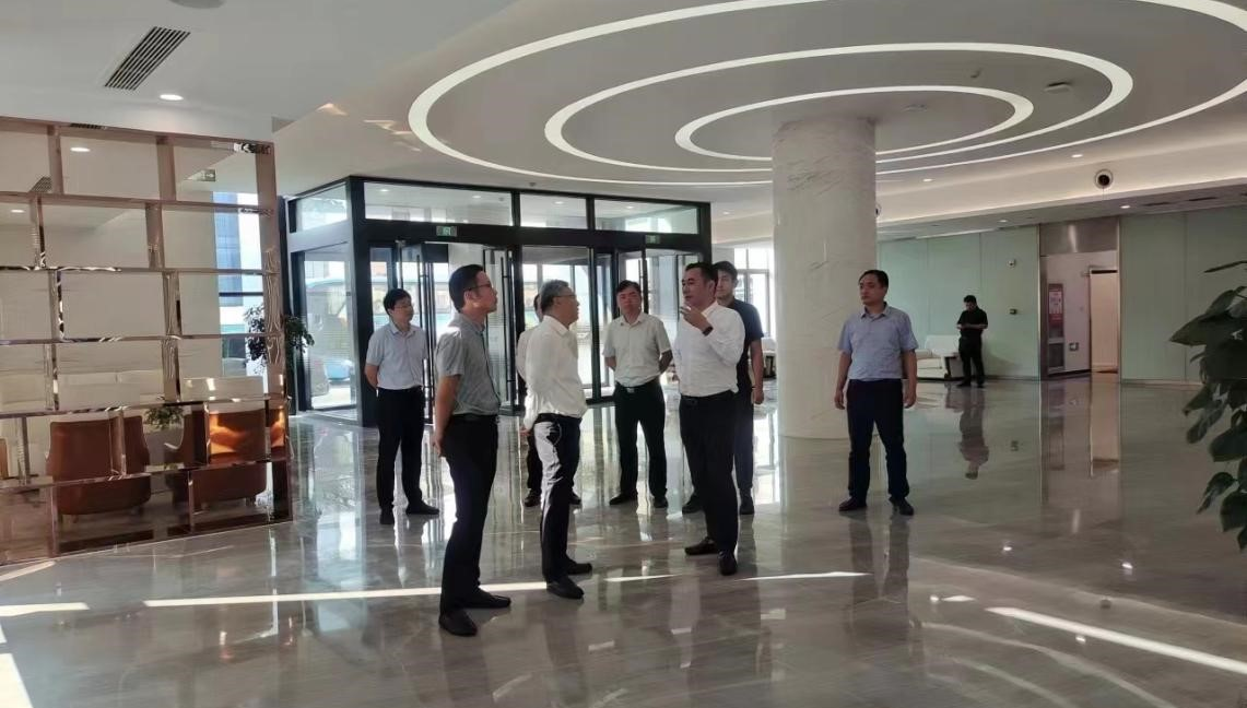 市委書記周勤第走訪調(diào)研蘇州富士萊醫(yī)藥